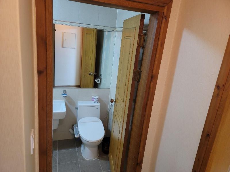 Newvera Tourist Hotel image