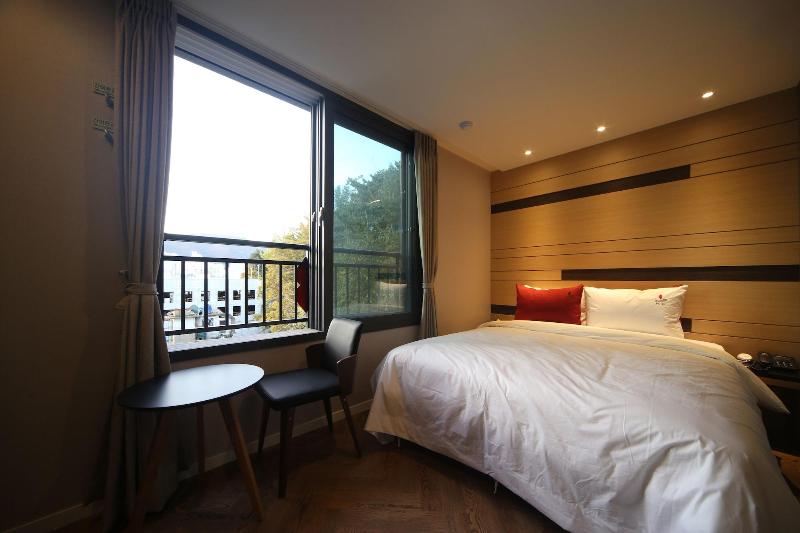 Nampo Bardot Hotel image