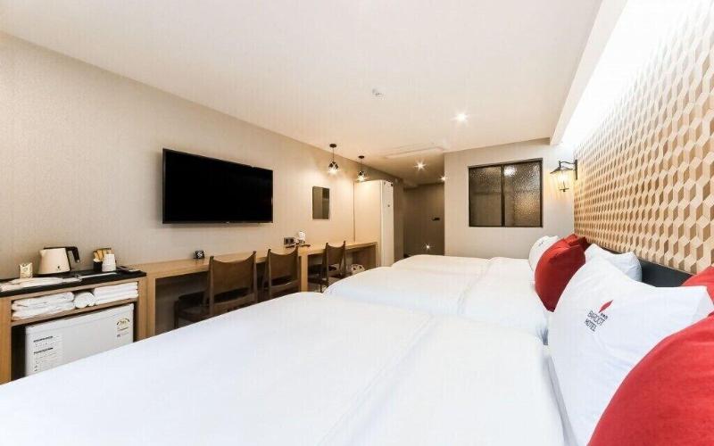 Nampo Bardot Hotel image