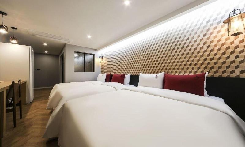 Nampo Bardot Hotel image