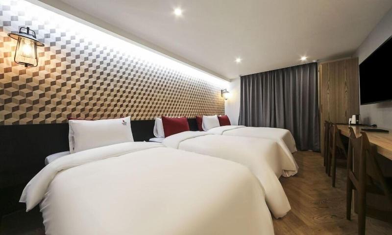 Nampo Bardot Hotel image