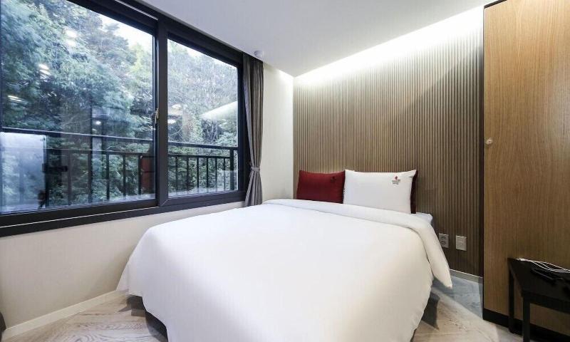 Nampo Bardot Hotel image