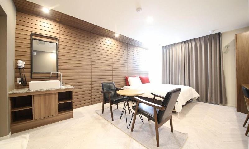 Nampo Bardot Hotel image