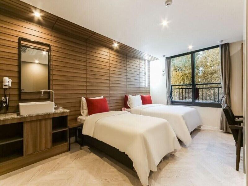 Nampo Bardot Hotel image