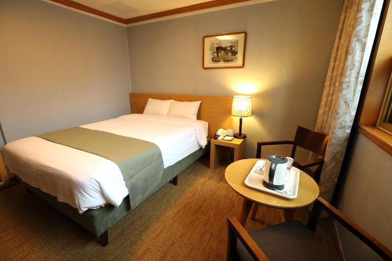 Prime Tourist Hotel image