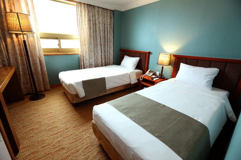 Prime Tourist Hotel image