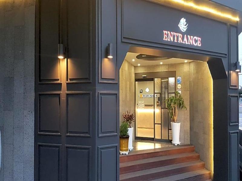 The BS Hotel image