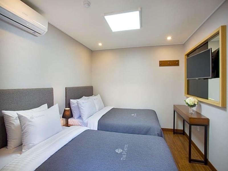 The BS Hotel image