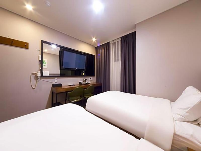 The BS Hotel image