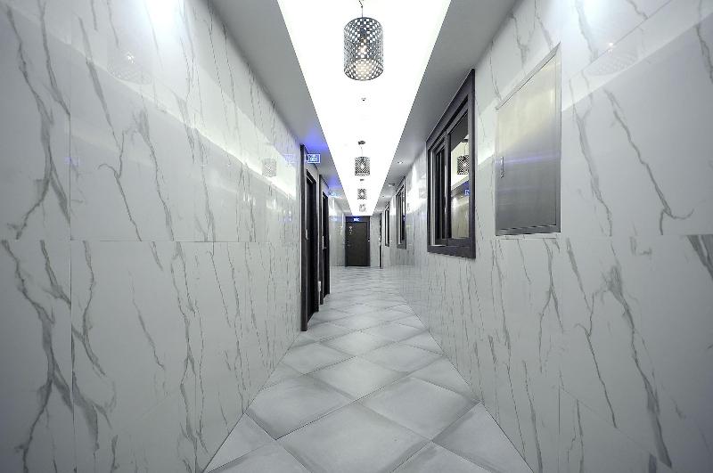 Hotel King image