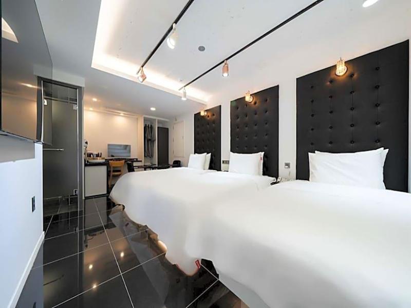 Ytt Motel image