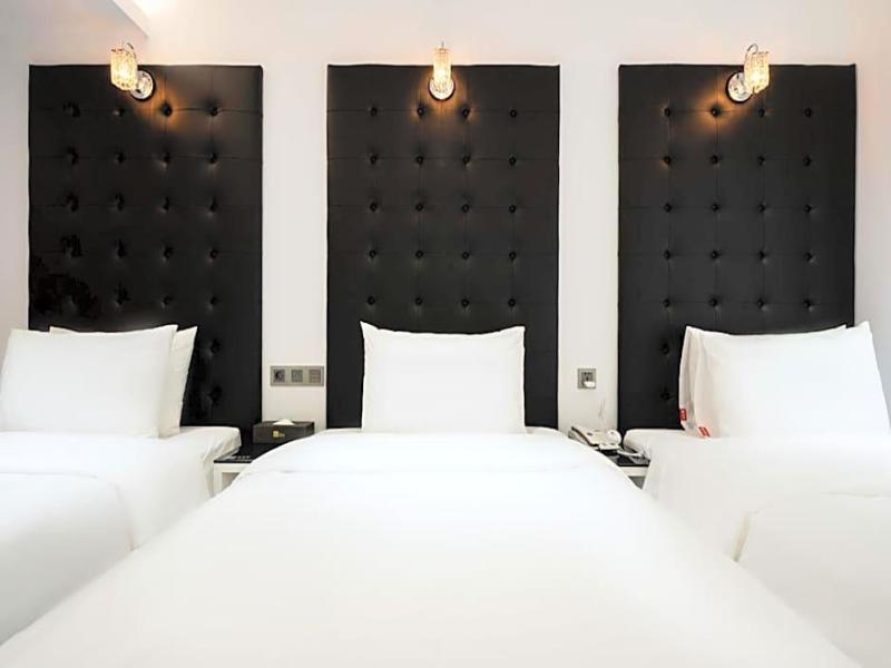 Ytt Motel image