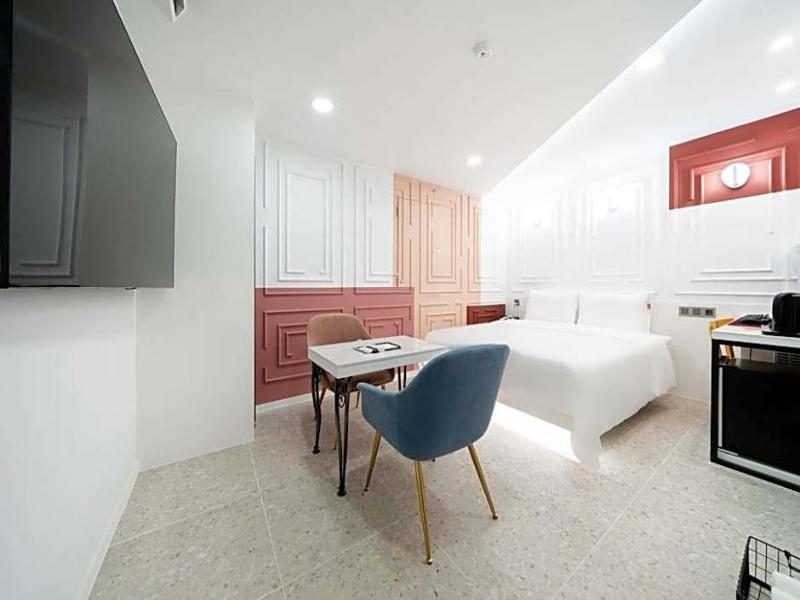 Ytt Motel image