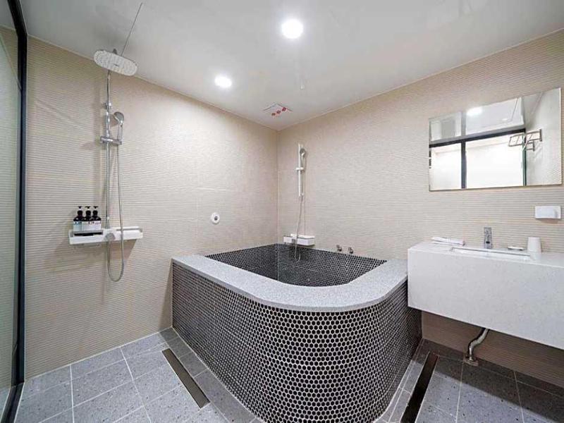 Ytt Motel image