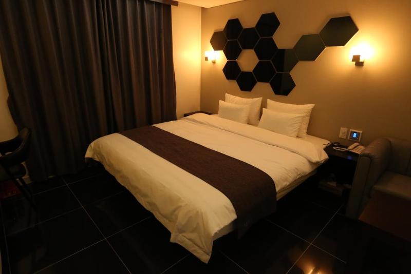 Seattle B Hotel image
