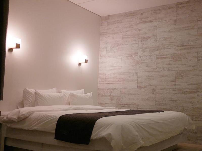Seattle B Hotel image