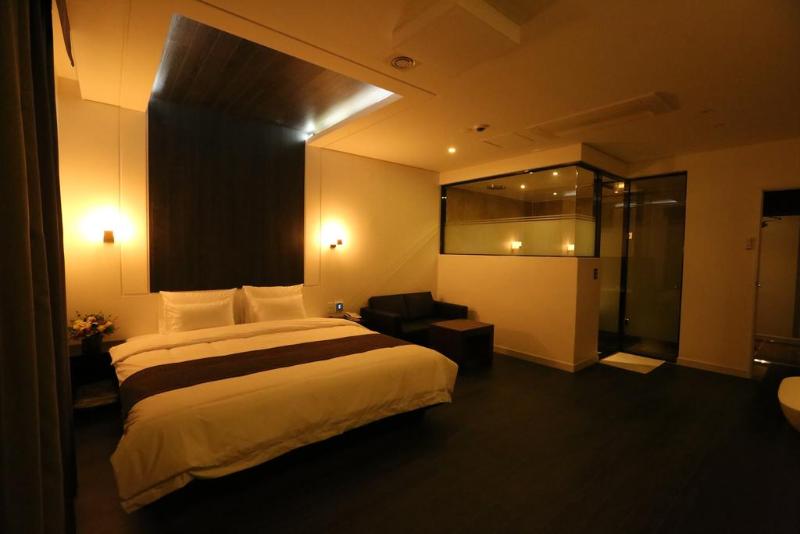 Seattle B Hotel image