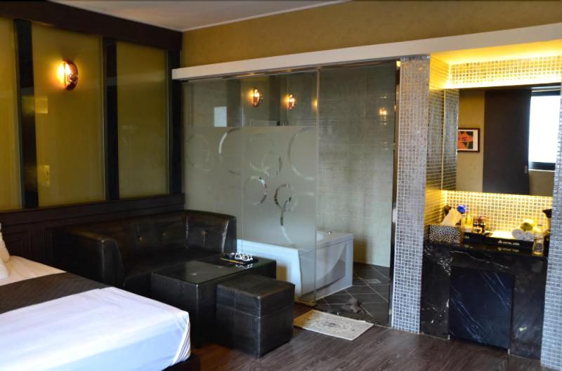 Hotel Asia image
