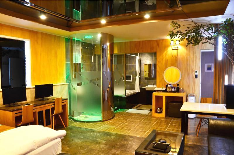 Hotel Asia image
