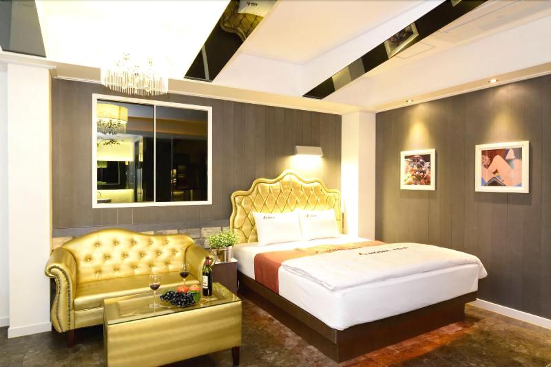 Hotel Asia image
