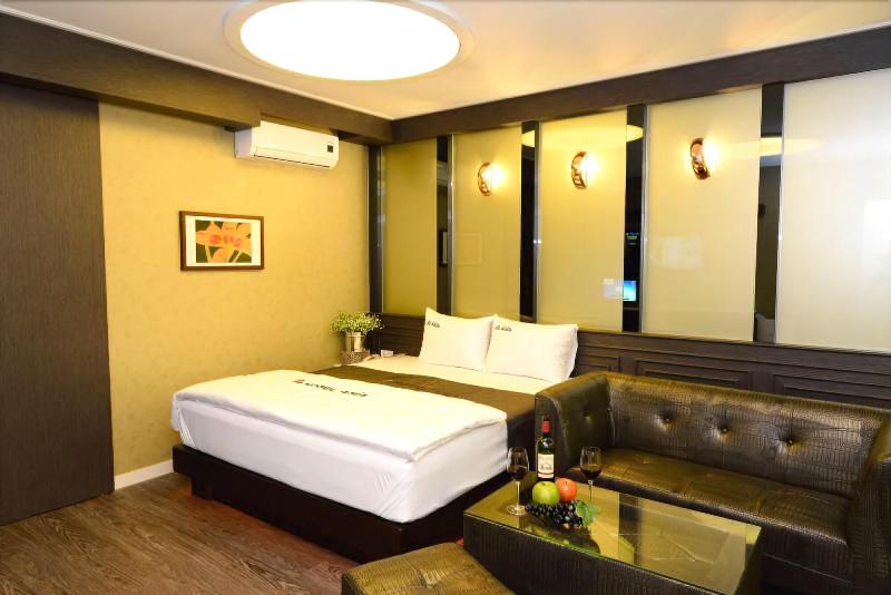 Hotel Asia image