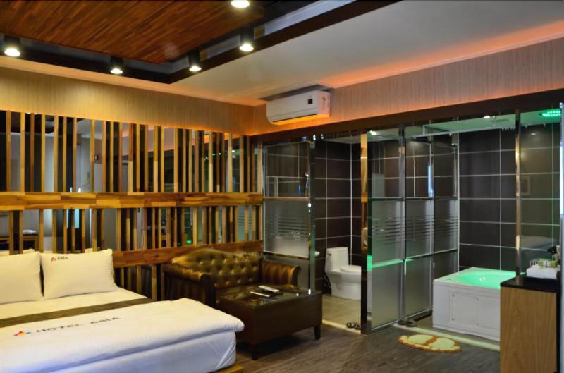 Hotel Asia image