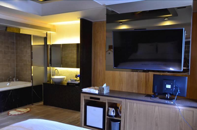 Hotel Asia image