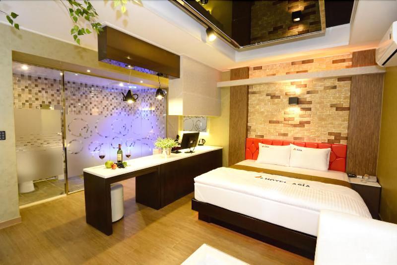 Hotel Asia image