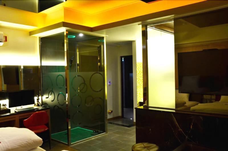 Hotel Asia image