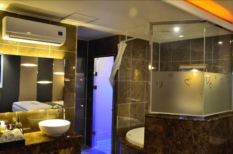 Hotel Asia image