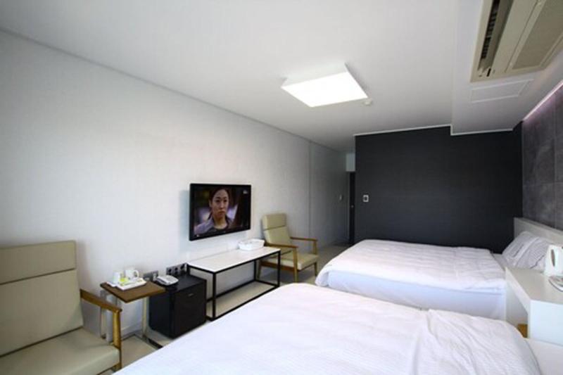 Carib Condo Hotel image