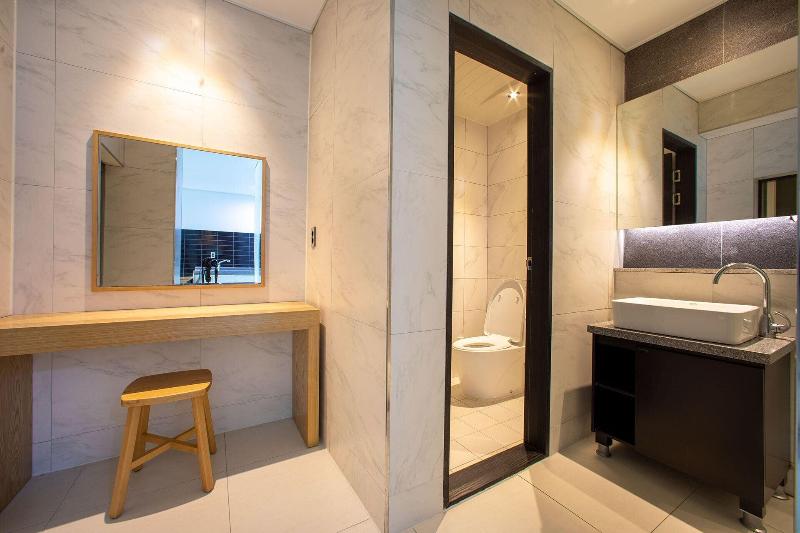 Carib Condo Hotel image