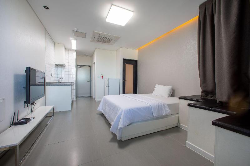 Carib Condo Hotel image