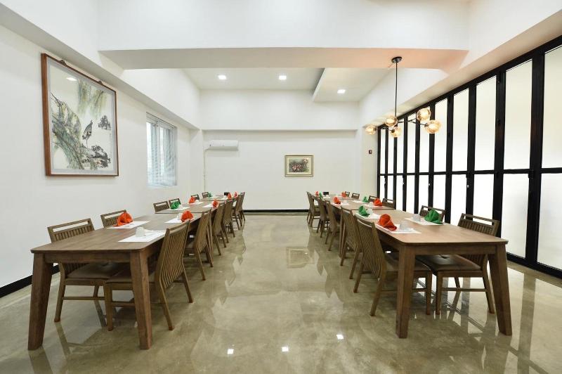 Gwangju Tourist Hotel image