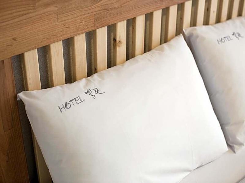 Hotel Elin image