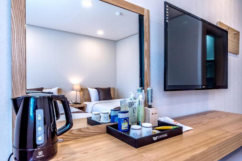 Zamong Hotel image