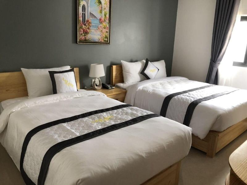 Lan Anh Hotel image