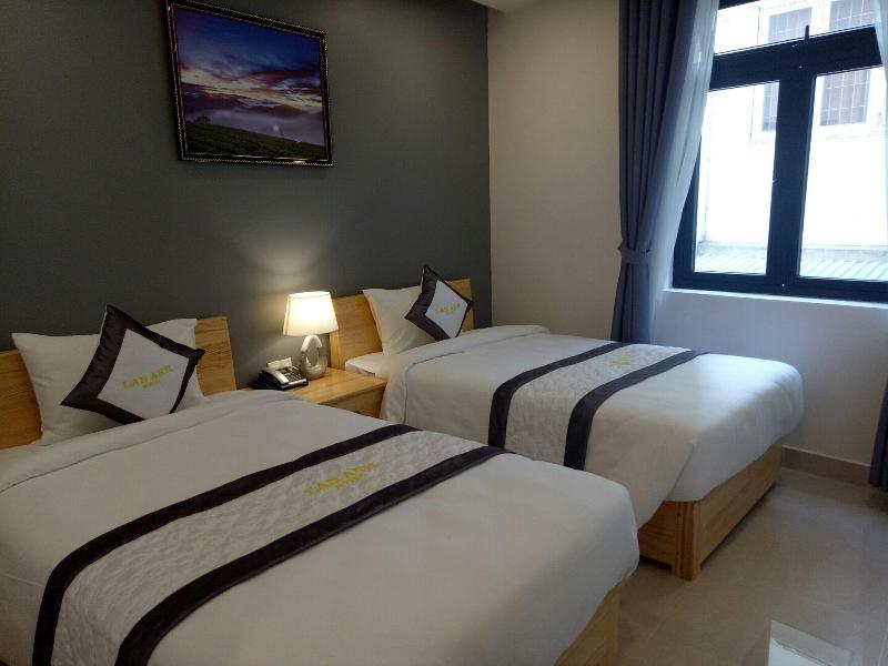 Lan Anh Hotel image