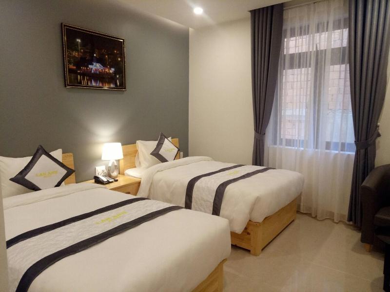 Lan Anh Hotel image