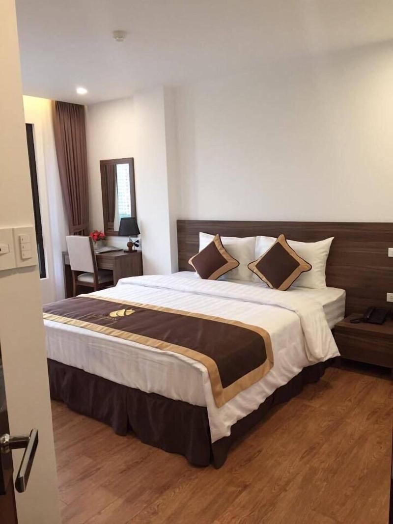 Rosarian Hotel image