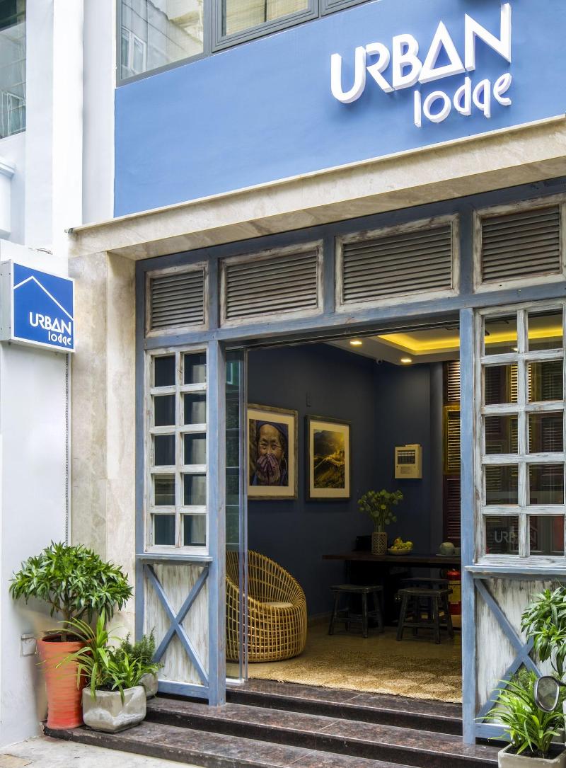 Urban Lodge Hotel Hostel — exterior view