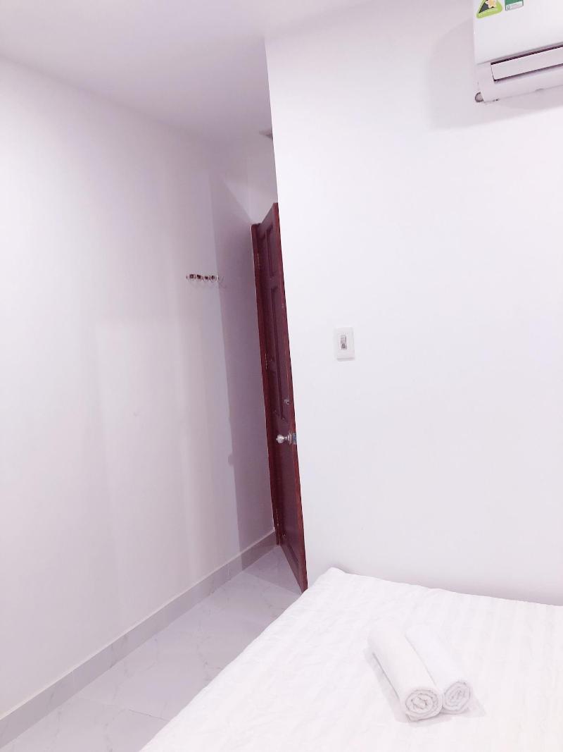Aurora Hotel image