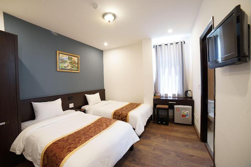 Gold Time Hotel image