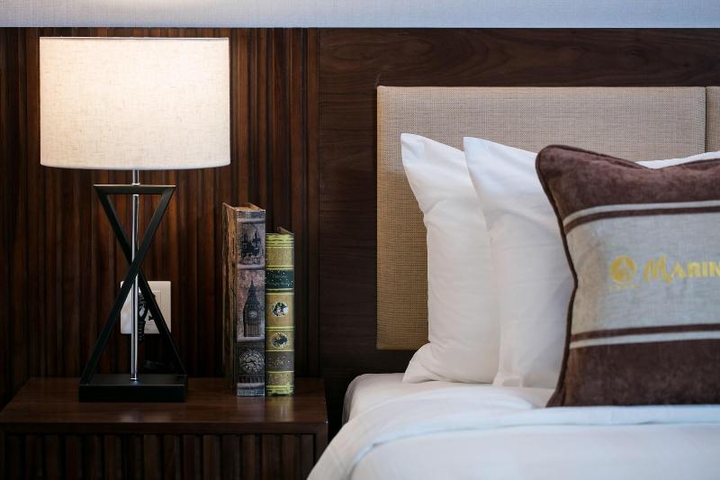 Ha Long Marina Hotel image