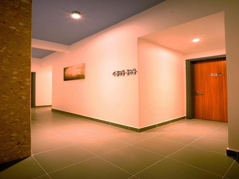 Mille Fleurs Hotel image