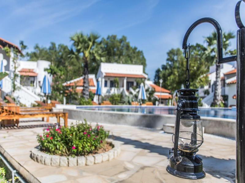 Isabella Resort