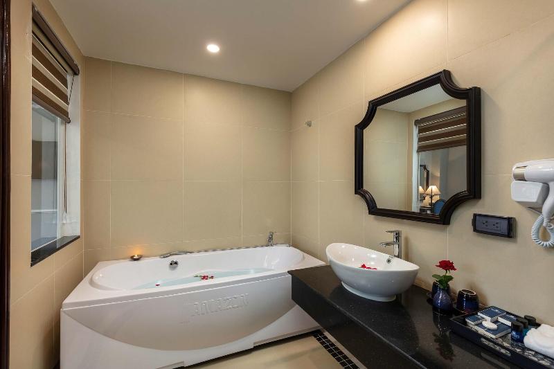Babylon Premium Hotel Spa image