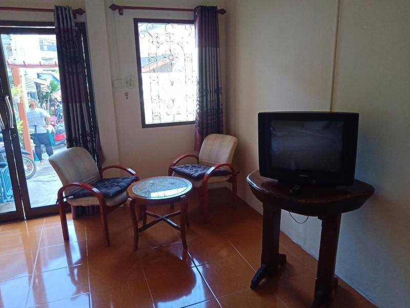 Kata Leaf Resort image