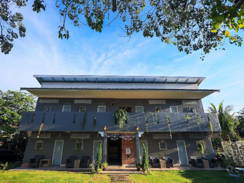 Phuket Nonnita Boutique Resort image