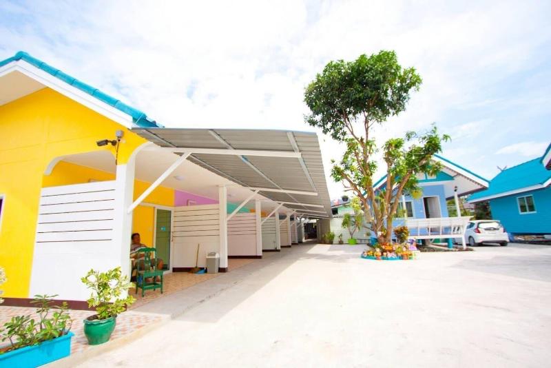 Baan Rommai Sattahip image